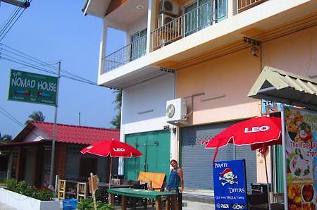 ホテル The Nomad House パンガン島 エクステリア 写真